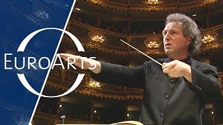 Wolfgang Amadeus Mozart/Prague Sinfonia olv Christian Benda - Symfonie nr. 38 KV 504 "Praagse" video