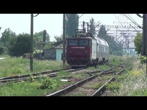 Tren R5605 Iasi - Suceava Nord la iesire din Dolhasca cu EA174 - 10.06.2020