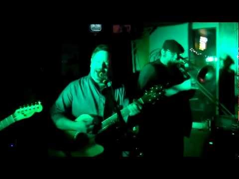 Feelin' Alright Live (Dave Mason Cover)