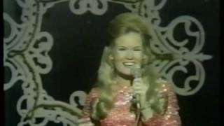 Lynn Anderson on Johnny Cash show