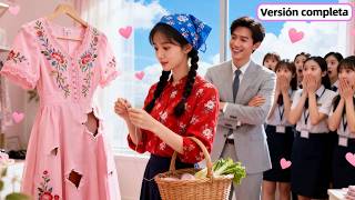 Download lagu Todos se burlan de la campesina, pero repara la ropa en 1 segundo y gana el amor del CEO! #drama mp3