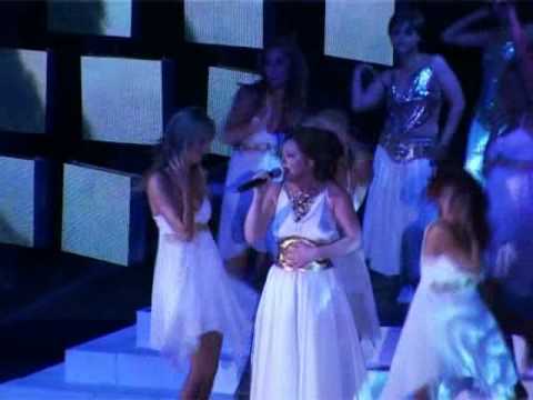 Nicki French - Total Eclipse of the Heart - Live in Australia