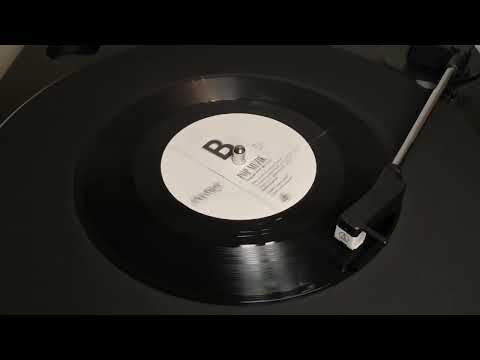 M - Pop Muzik (1989 7" Single)