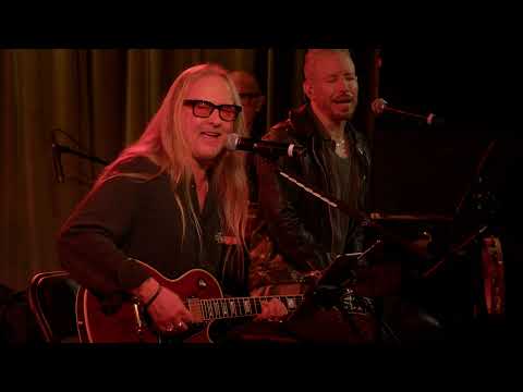 Jerry Cantrell Video