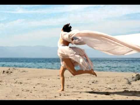 ALICE GROVES - Across The Universe Of Time