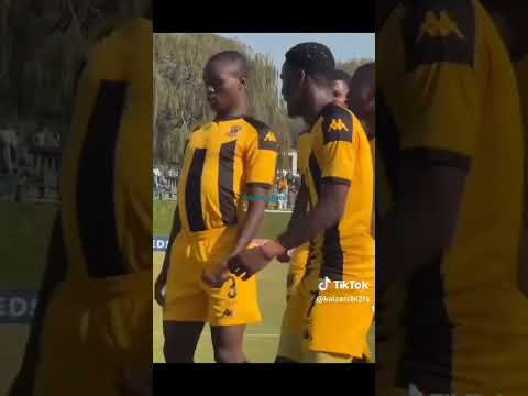 Mdansto nyana✌️ #kaizerchiefs #amapianotv #southafricanfootballclub