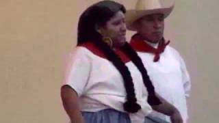 preview picture of video 'Trajes Regionales de Tehuacán 4 de 4'