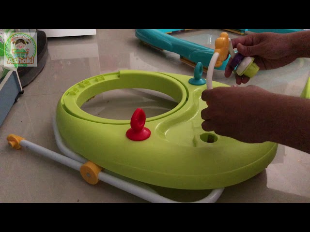 Vídeo relacionado con Bright Starts Disney Baby Andador interactivo Once Upon a Walk de Winnie the Pooh, 2 formas de jugar, unisex, a partir de 6 meses