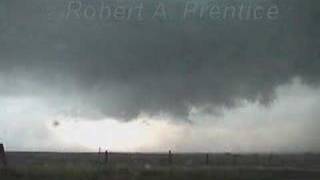 preview picture of video '2005 June 9 Damar and Palco, Kansas Tornadoes (part 1 of 3)'