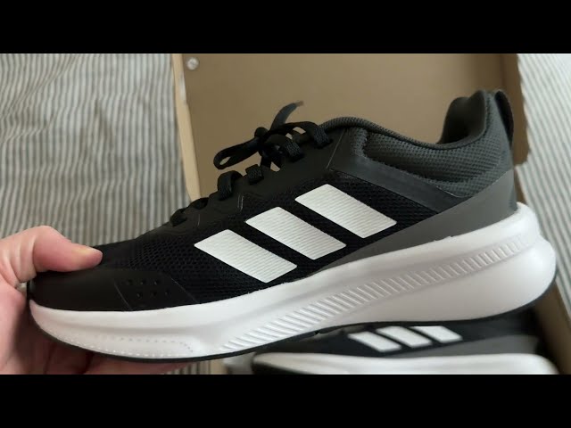 Vídeo relacionado con adidas Unisex niños Fortarun 4.0 Shoes Junior, Core Black/Cloud White/Carbon, 38 2/3 EU