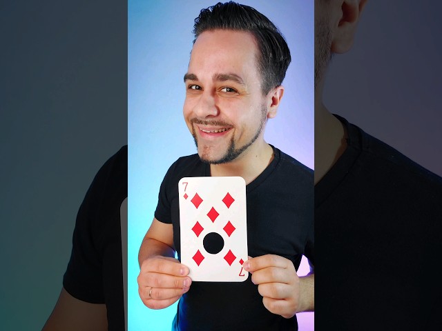 Vídeo relacionado con Little Door Card Magic Tricks Gimmick Illusions Close Up Magic Props Magicians Street Mentalism Force Deck
