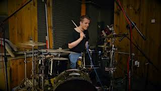 Matt Bednarczyk - Take On The World (Dirty Loops Drum Cover)