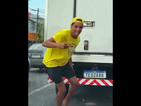 Leozinho com seu novo carro ☠️☠️