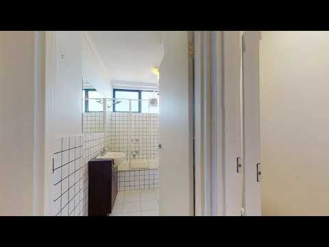 5 3 William St Moorabbin