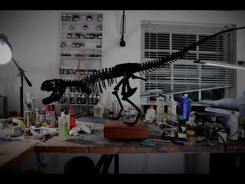 Building and Painting a MASSIVE T-Rex skeleton kit