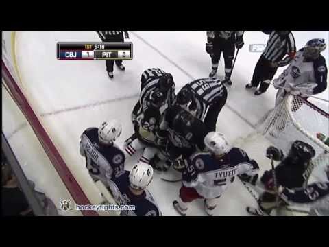 Derick Brassard vs Matt Cooke Feb 8, 2011