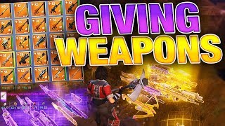 Giving New Players my BEST Legendary Weapons! | Fortnite Save the World PVE