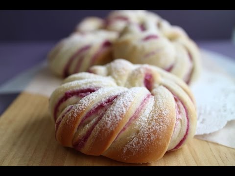 Spiral Bread(Purple Yam paste ) うずまきパン♪ぐるぐるねじって～