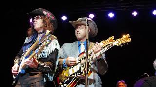 Marty Stuart & His Fabulous Superlatives feat Deke Dickerson- Baja