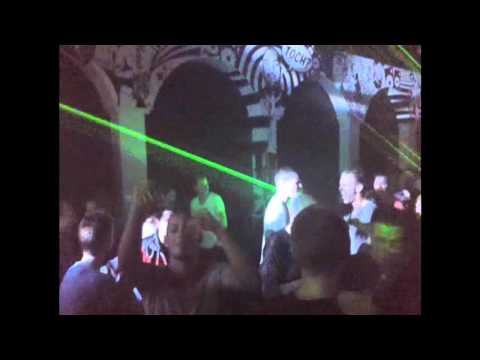 Rheeza @ Sound Assault - Queensday edition 2011 Prt 1