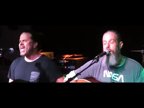 Saigon Kick's Jason Bieler and vocalist Jeff Scott Soto to tour together..!