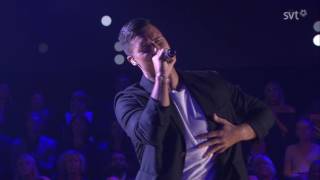 Eric Saade - Back II Myself (Live at Världens Barngalan 2016)