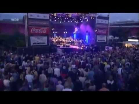 Kölner Lichter 2011: Barry Ryan, Junge Sinfonie Köln & Kölner Jugendchor St. Stephan