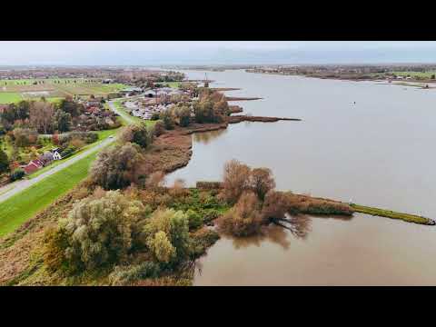 Sleeuwijk Tiny House Living Area Overview - www.parvahousing.nl