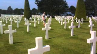 preview picture of video 'CEMENTERIO NORTEAMERICANO-COSTAS DE NORMANDÍA'