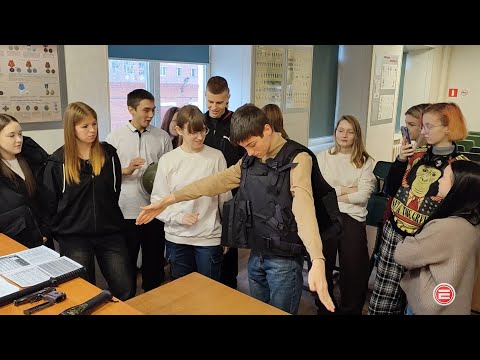 Криминалисты, следователи, силовики. Студенты Ревды узнали о службе в полиции
