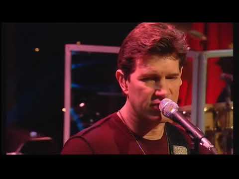 Chris Isaak - Somebody's Crying | Max Sessions 2004
