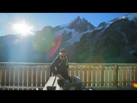 Awakeness Kara'Basse Sound ft Massilia Hi-Fi OFFICIAL CLIP