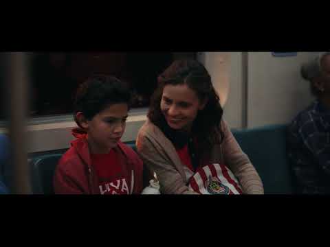 There's another side to the rivalry | América-Chivas | #LivingIsAmazing