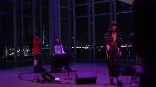 Kimbra - Version of Me (feat. Dawn Richard) (Reimagined at the Institute of Contemporary Art Boston)