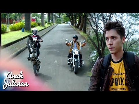 Kesedihan Boy Saat Lihat Reva [Anak Jalanan] [18 Des 2016]