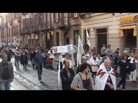 Arrivo corteo alla rai