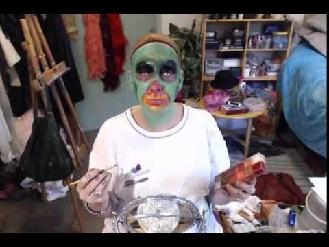 Zombie theater makeup toturial fast !