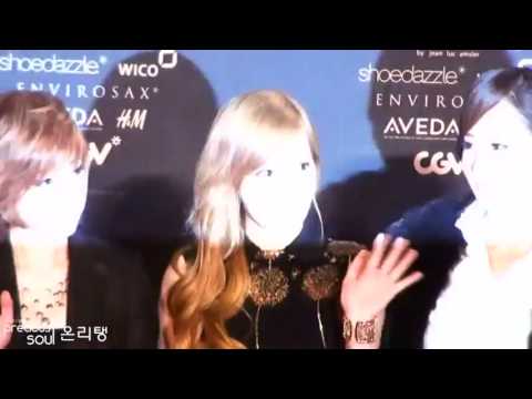 [111103]Taeyeon #SIA Red Carpet