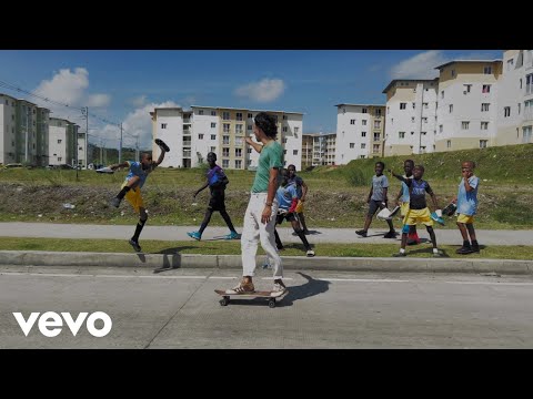 Mathieu Des Longchamps - Vida Vivida (les bras dans les bras)