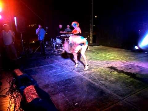 Thaluanny Schysnnaider em Atibaia 04/02/2012