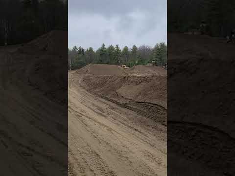 Crow Hill jday race.         jumping