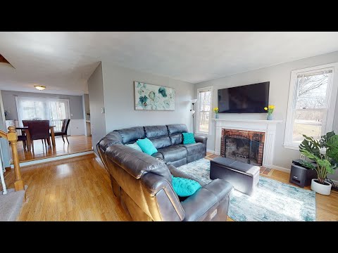 750 Wellman Avenue, Chelmsford, MA - Presented by Stephanie Johnson