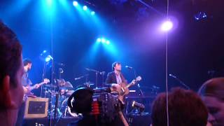 Puggy everyone learns to forget radio contact