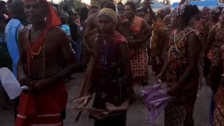 preview picture of video 'Tarian Tambaroro Desa Salarem Part IV | Festival Pesona Aru'