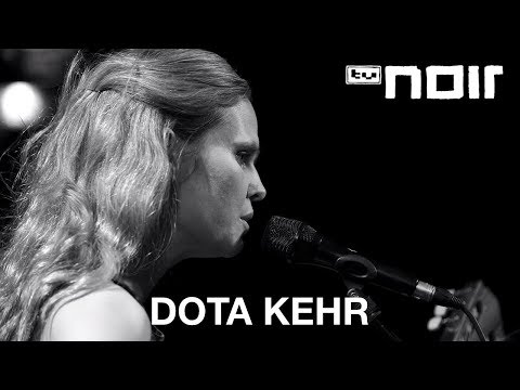 Dota Kehr - Stille Wasser (live bei TV Noir)