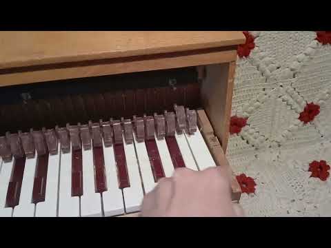 chromatic toy piano Michelsonne Paris 30 keys - very good sound ! image 4