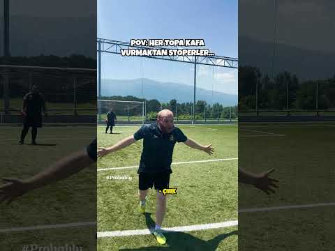 HER TOPA KAFA VURMAKTAN STOPERLER 😅😅 #futbol #football #probably
