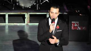 Darius Campbell singing Fly Me To The Moon