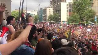 El baile de los que sobran de los prisioneros Marcha más Grande de Chile
