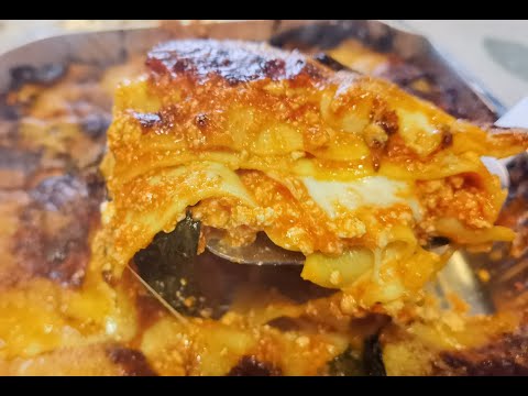 LASAGNE AL FORNO, lasagne fatte in casa, lasagne ricotta e pomodoro, le lasagne perfette